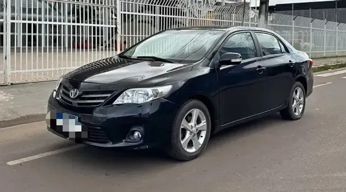 Toyota Corolla GLI 1.8 Flex 16V Aut. 2012