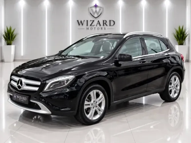 Mercedes-Benz GLA 200 Adv. 1.6/1.6 TB 16V Flex Aut. 2015