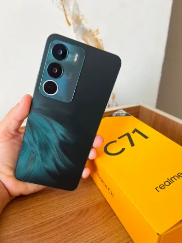 Realme c71