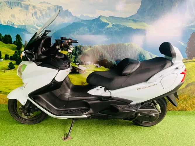 BURGMAN 650 EXECUTIVE/ 650