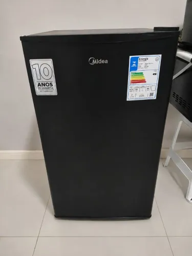 Frigobar Midea MRC10B1 93L - Pouco Uso, Funciona 100%