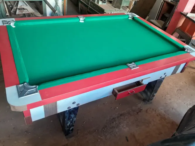 Mesa de bilhar pra bar ou residência...