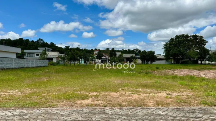Terreno à venda, 646 m² por R$ 363.818,53 - Condomínio Residencial Águas do Paraíba - Guar