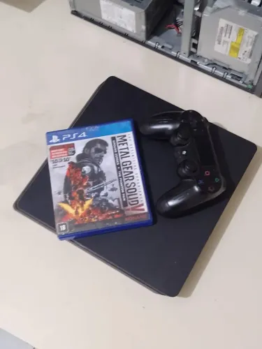 PS4 Slim 1TB C/ Controle