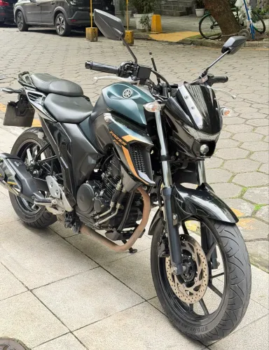 YAMAHA FZ 25 FAZER 2024 TD. OK EM DIA.
