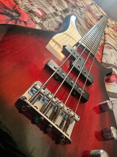 Baixo Condor Bx-12