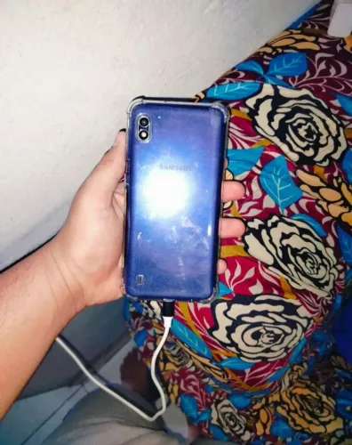 Samsung A10
