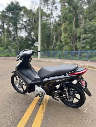 Vendo Honda biz 125 EX FLEX 2011