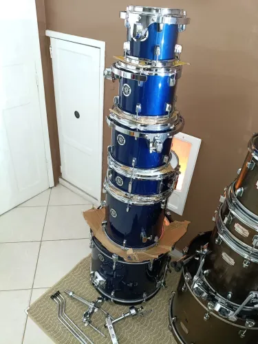 Bateria Nagano Garage excelente estado