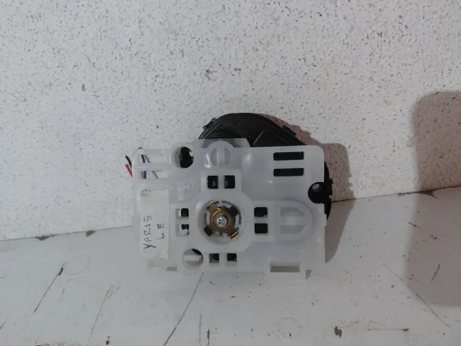 Motor retrovisor elétrico Yaris esquerdo 