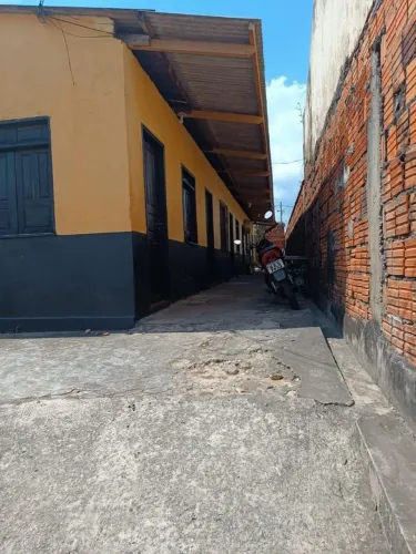Alugo apartamento LEIA A DESCRIÇÃO