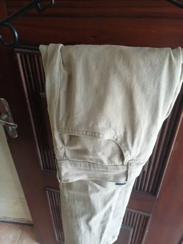 Calça social masculina tamanho 42, preço negociável