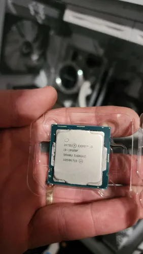 I3 10100F em perfeito estado