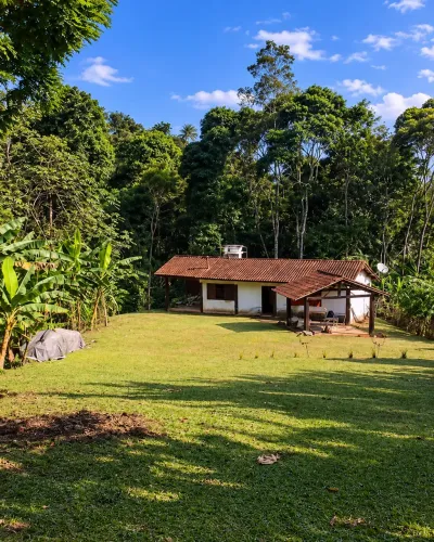Sítio na Estrada Vargem Grande com 14 alqueires mineiros - Resende - RJ