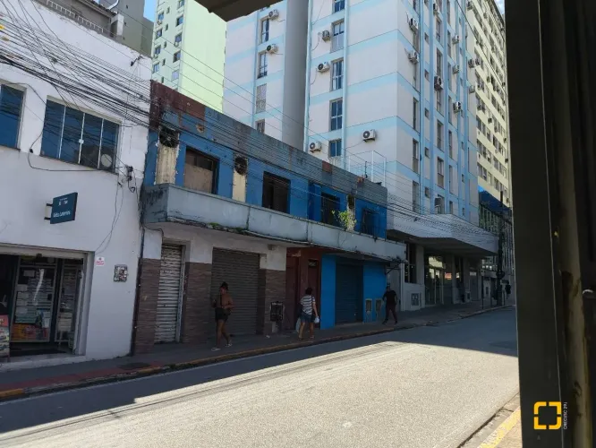 CASA comercial para reformar