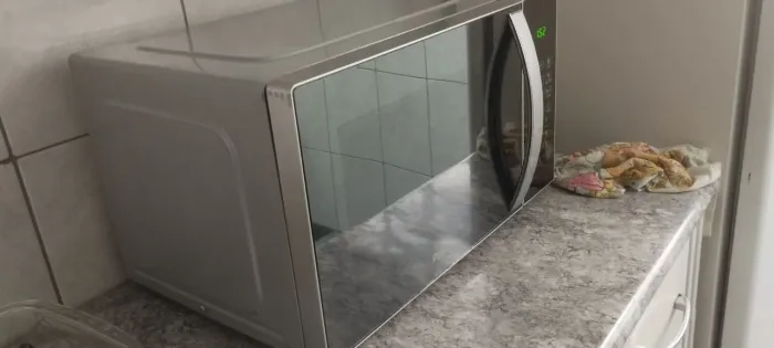 Microondas Philco Espelhado