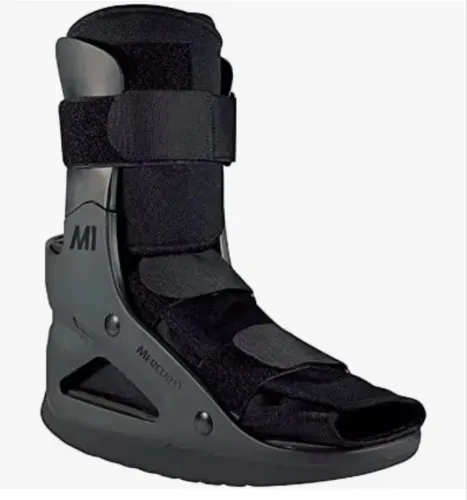 Bota ortopédica número 42 a 44