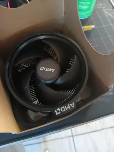 AMD Wraith Stealth cooler