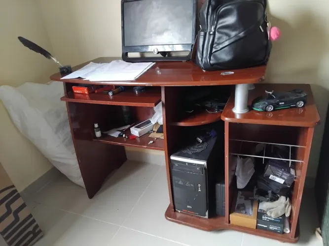 Rack para computador/escritório 