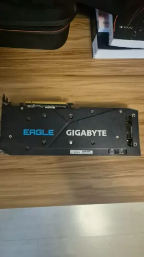 Placa de Vídeo Gigabyte AMD Radeon RX 6700 XT Eagle, 12GB GDDR6