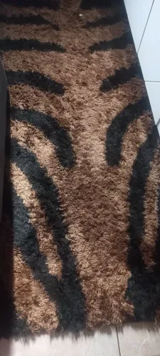 Tapete 2 por 150 em.perfeito estado