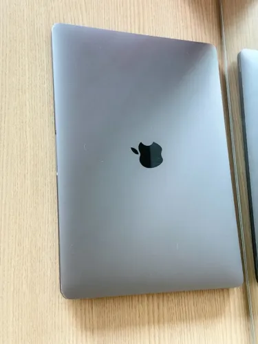 MacBook Air A2337