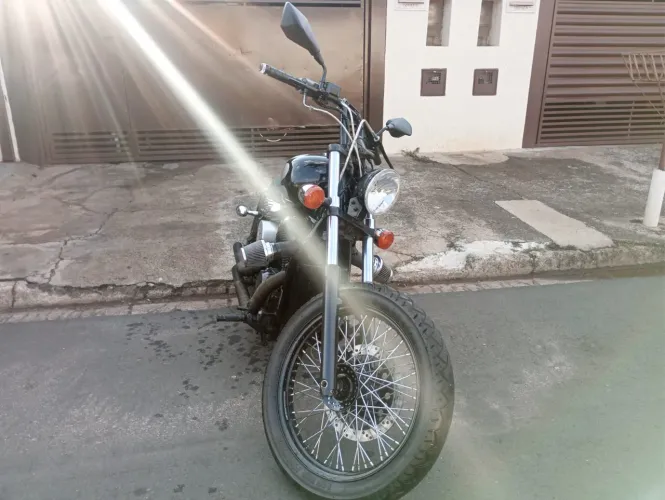 Shadow 600VT Custom 