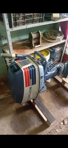 Vendo Barco com motor