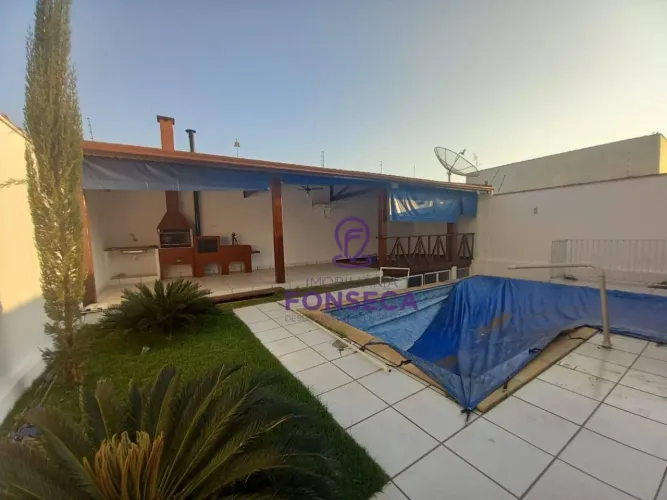 Casa com 5 dormitórios para alugar, 450 m² por R$ 7.150,00/mês - Medicina - Pouso Alegre/M