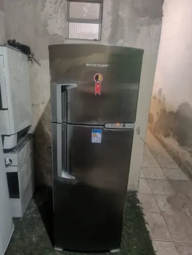 Geladeira Brastemp Frost Free funcionando perfeitamente