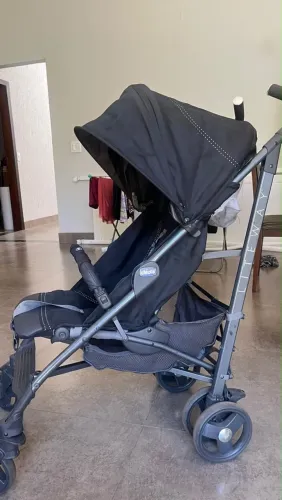 Carrinho Chicco Liteway Black - Impecável, Leve e Muito Prático!