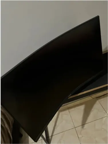 MONITOR GAMER 32 SAMSUNG 165HZ CURVO