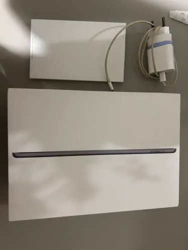 iPad geração 9 em bom estado