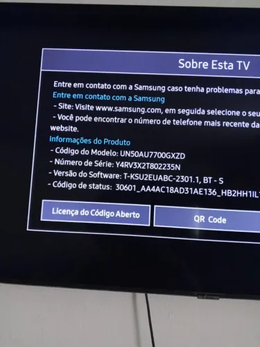 Tv em perfeito estado, nunca foi pra assistência técnica.