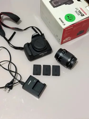 CÂNON T7+ COM LENTES E BATERIAS EXTRAS