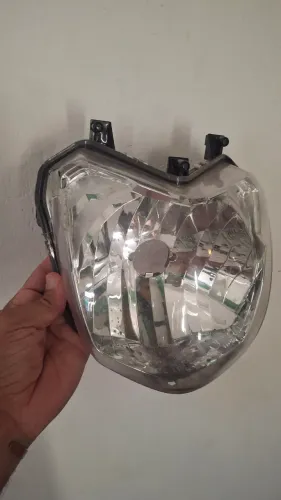 Globo do Farol Factor 150 com Avaria 
