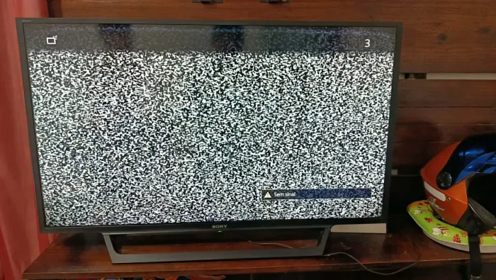 Tv sony bravia led Full hd 40 polegadas tudo funcionando pouco usada