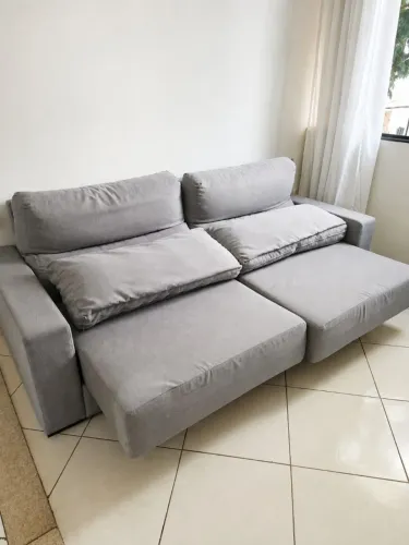 Sofá 2 lugares lindos 2,40 m