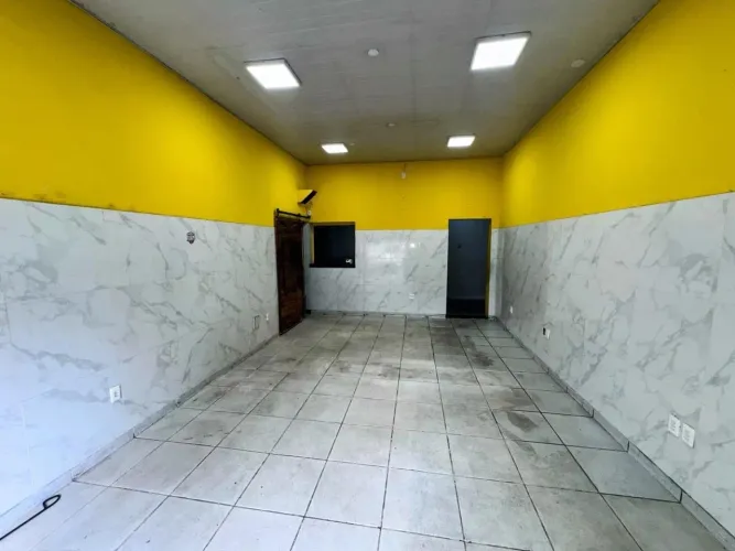 Excelente loja no bairro Planalto próximo a Vila Olímpica