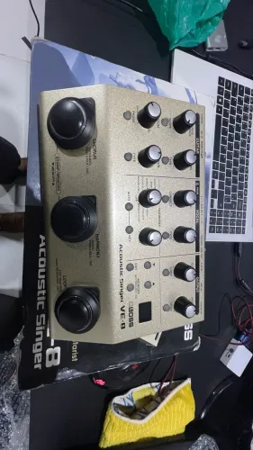 Pedal vocal VE-8 Boss