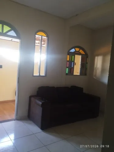 Casa com móveis para casal em nova carapina 2. Valor R$: 990