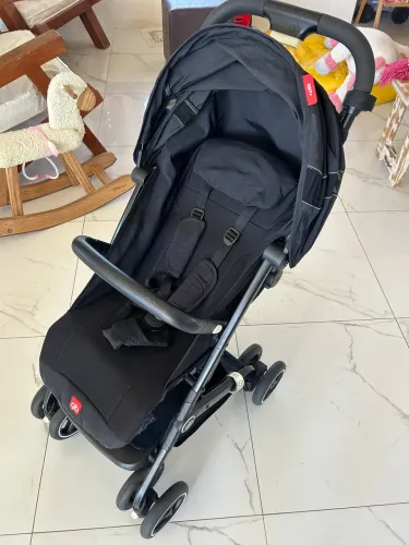 Carrinho de bebê GB QBIT+