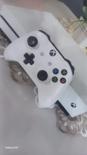 Xbox One Branco Semi Novo - Excelente Estado 
