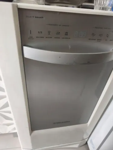 Lava louças Electrolux 8 Serviços com Painel Blue Touch