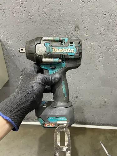 Chave de impacto Makita 40v