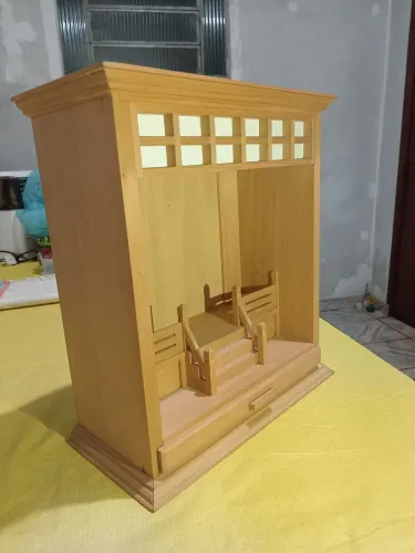 Oratório de Antepassados estilo xintoista