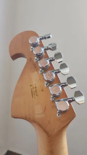 Guitarra Tagima 750 séries