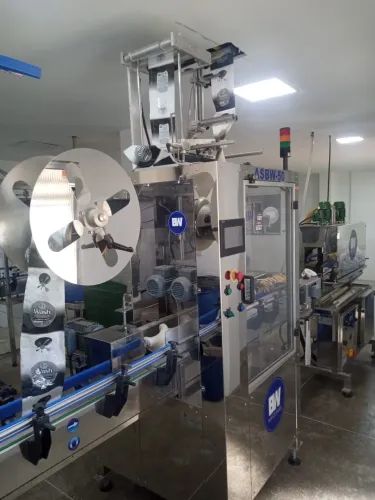 Vendo Sacheteira e máquina de sleeve industrial