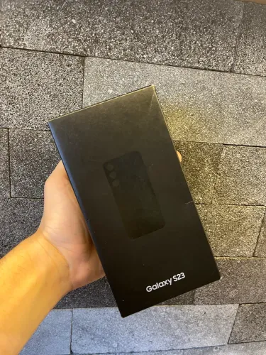 Samsung S23