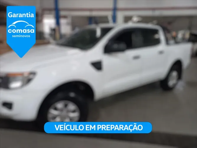 Ford Ranger XLS 2.5 16V 4X2 CD Flex 2015